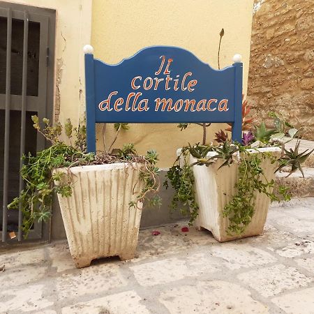 Bed and Breakfast Il Cortile Della Monaca Brindisi Zewnętrze zdjęcie